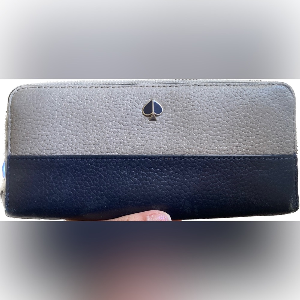 Kate Spade Wallet - Picture 2 of 3